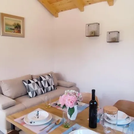 Stone House In Vineyard Ferienhaus *