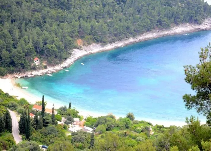 Stone House In Vineyard Holiday home Racisce